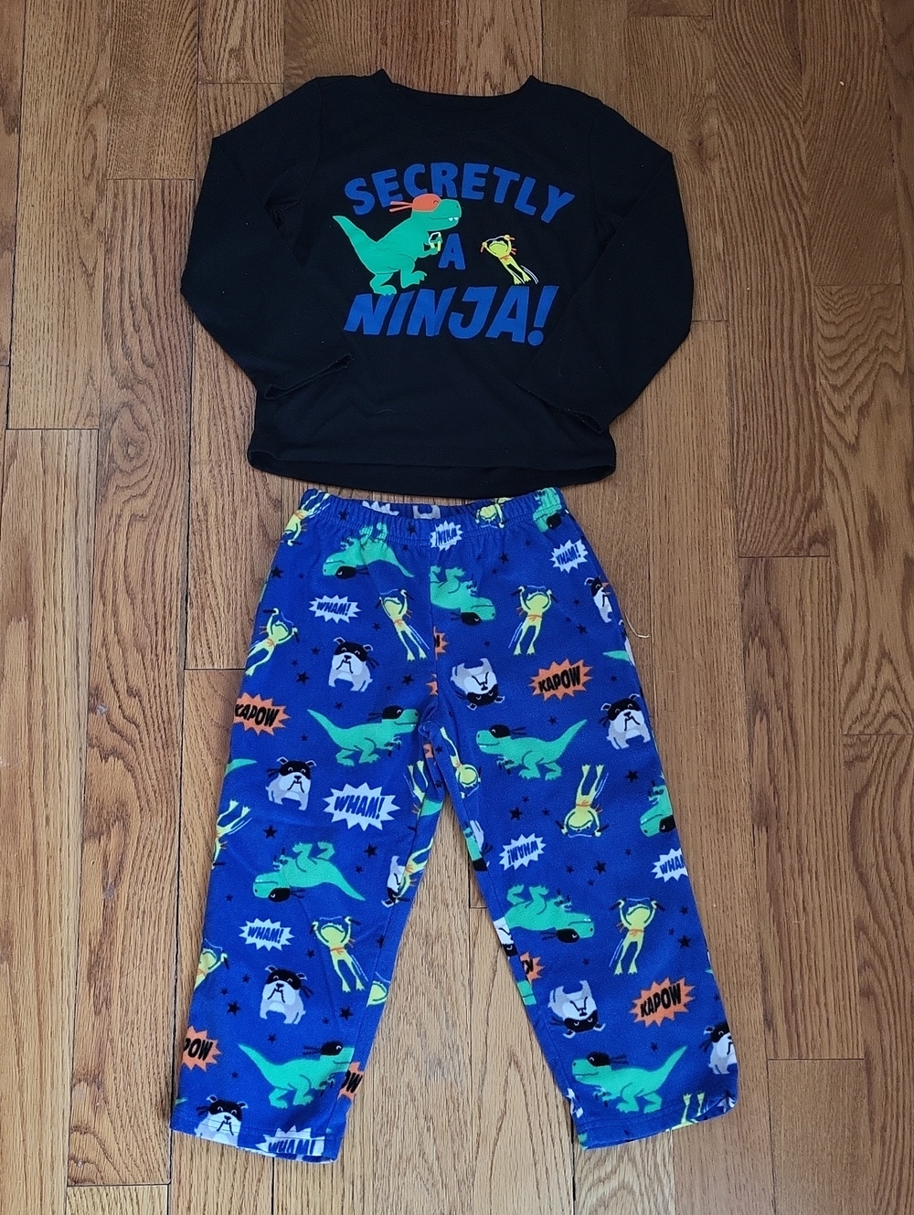 [15]Little Boys Fleece Pajama Set